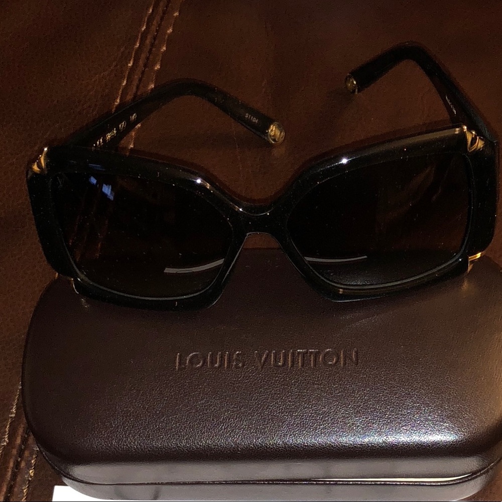 Louis Vuittion Hotrensia sunglasses